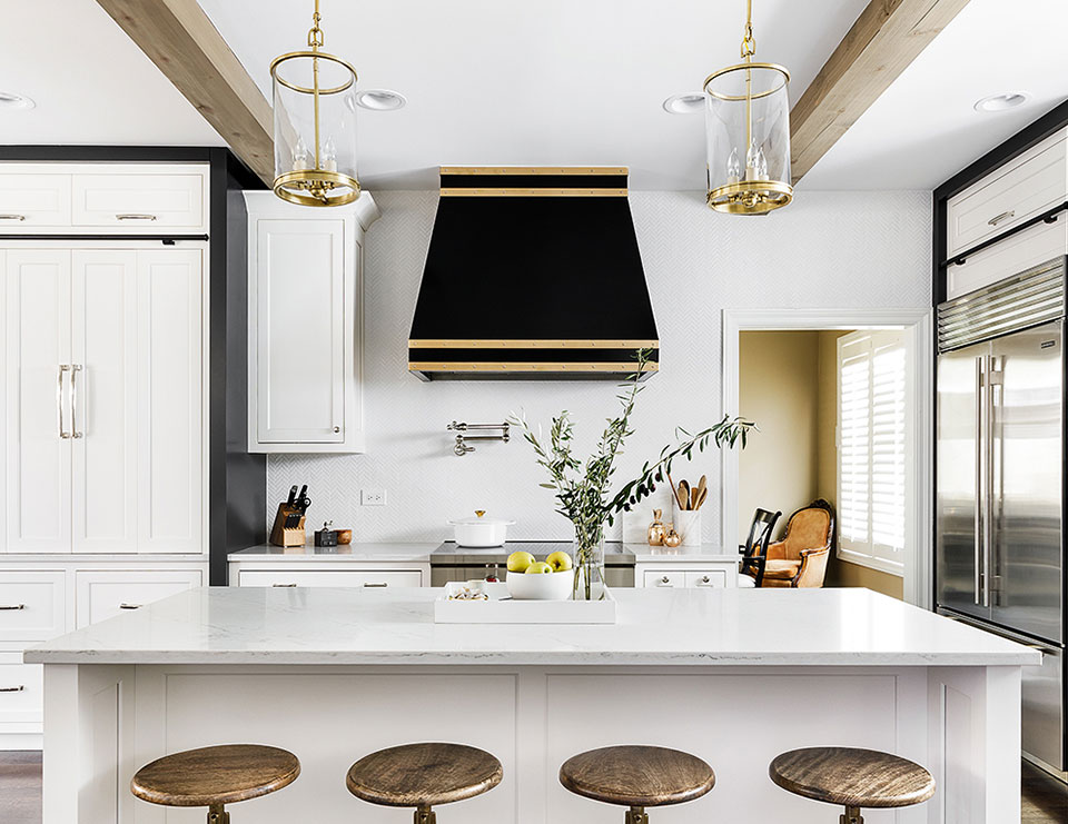 Black Enameled Range Hood